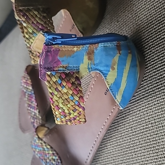 Zigi soho colorful sandal - Picture 8 of 10